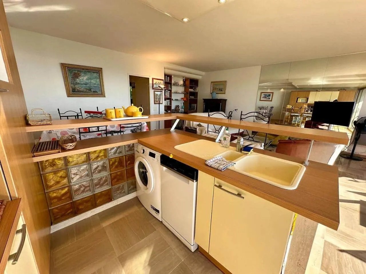 Marina Star Apartment Villeneuve-Loubet 0*,  France