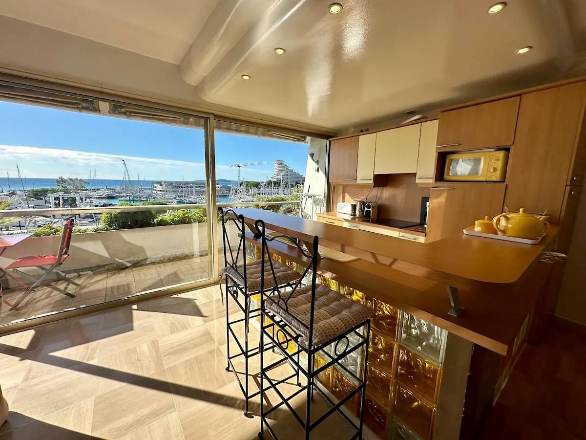 Marina Star Apartment Villeneuve-Loubet 0*,  France